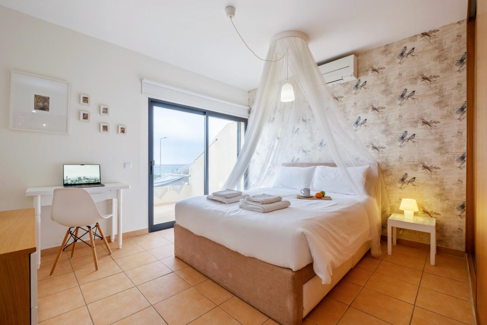 Casa Das Pedras Pretas - By Wehost 포르투산투 외부 사진